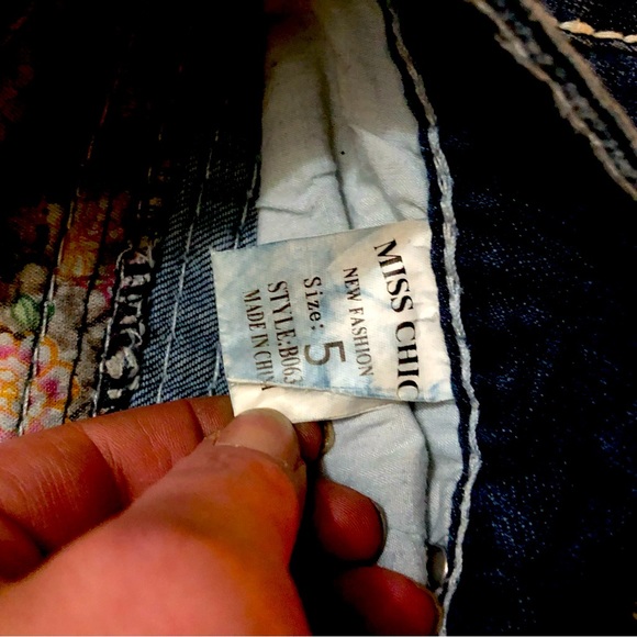 Miss chic capris blinded out tons of diamond size 5 - Picture 6 of 7